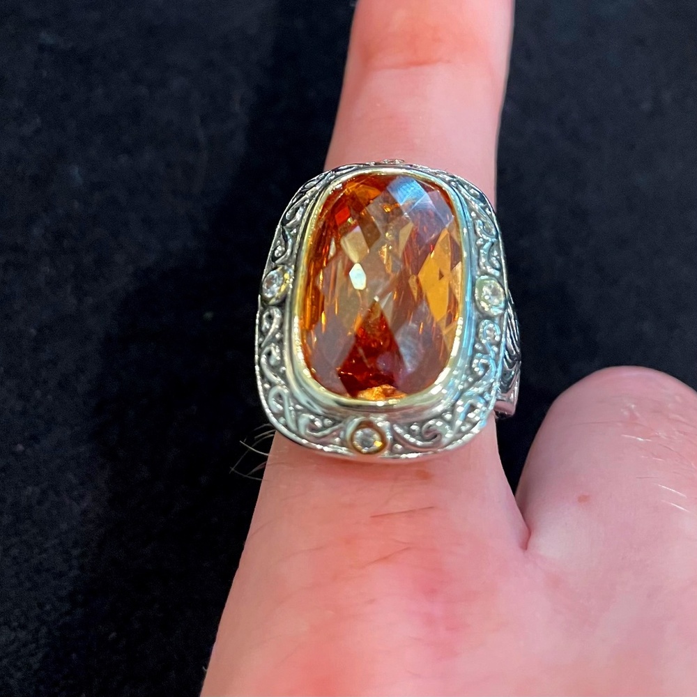 Beautiful Silver and Apricot Colored Stone Ring